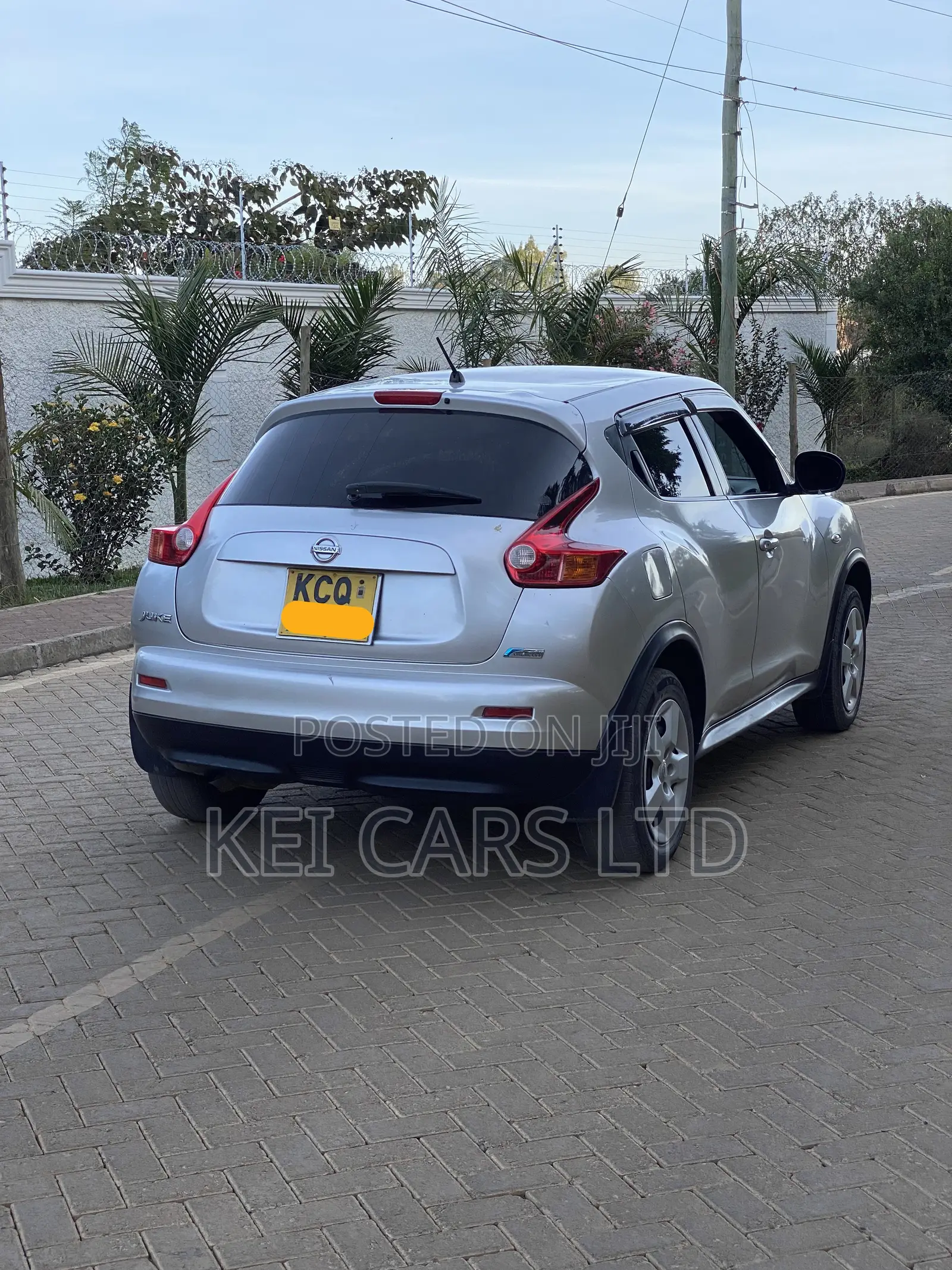 Nissan Juke 2011 Silver