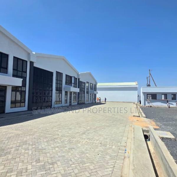 Premium Warehouse for Rent in Eastern Bypass - main view