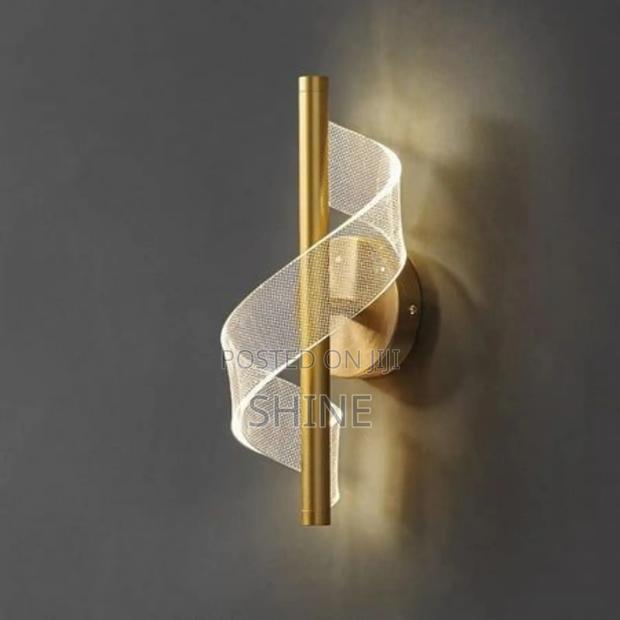 Modern Led Light - thumbnail 3