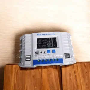 Overload Protection 12v/24v 30a PWM Solar Charge Controller