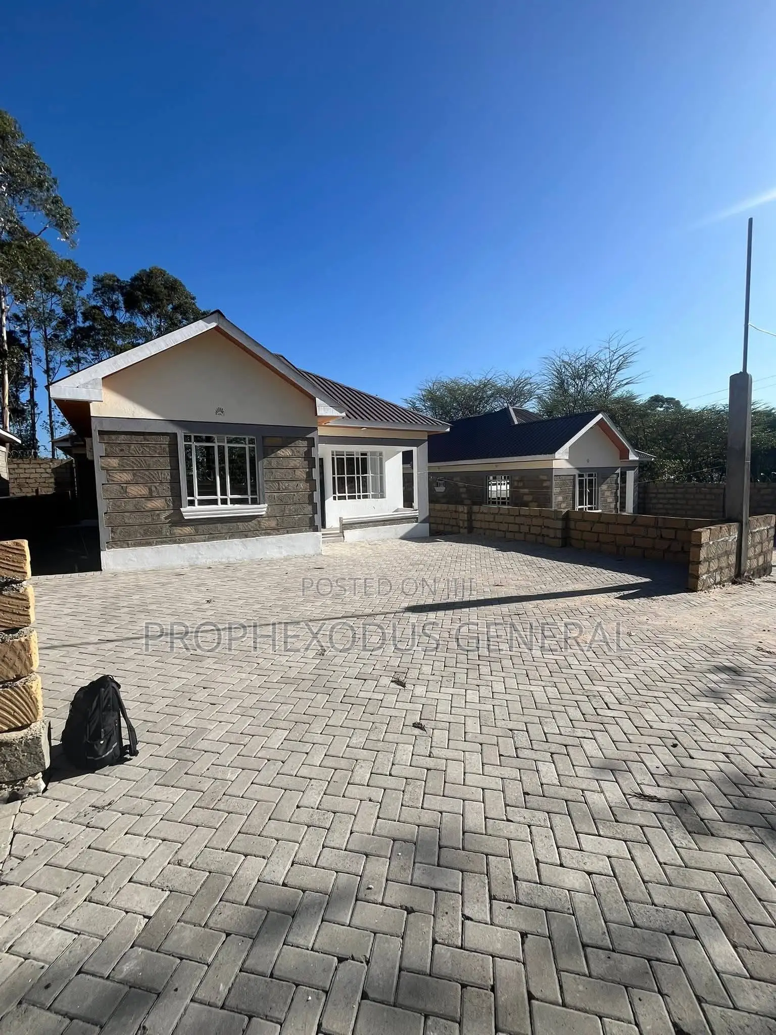 3bdrm Bungalow in Kiserian for sale