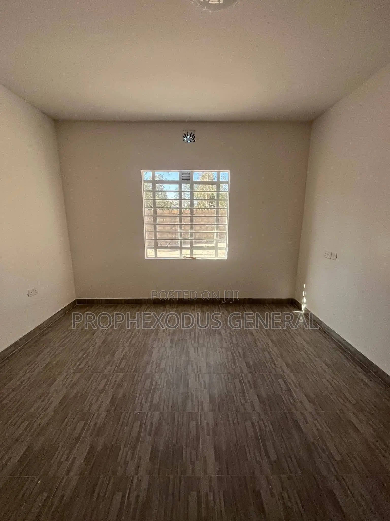 3bdrm Bungalow in Kiserian for sale