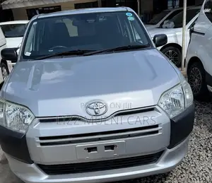 Toyota Succeed 2018 Silver