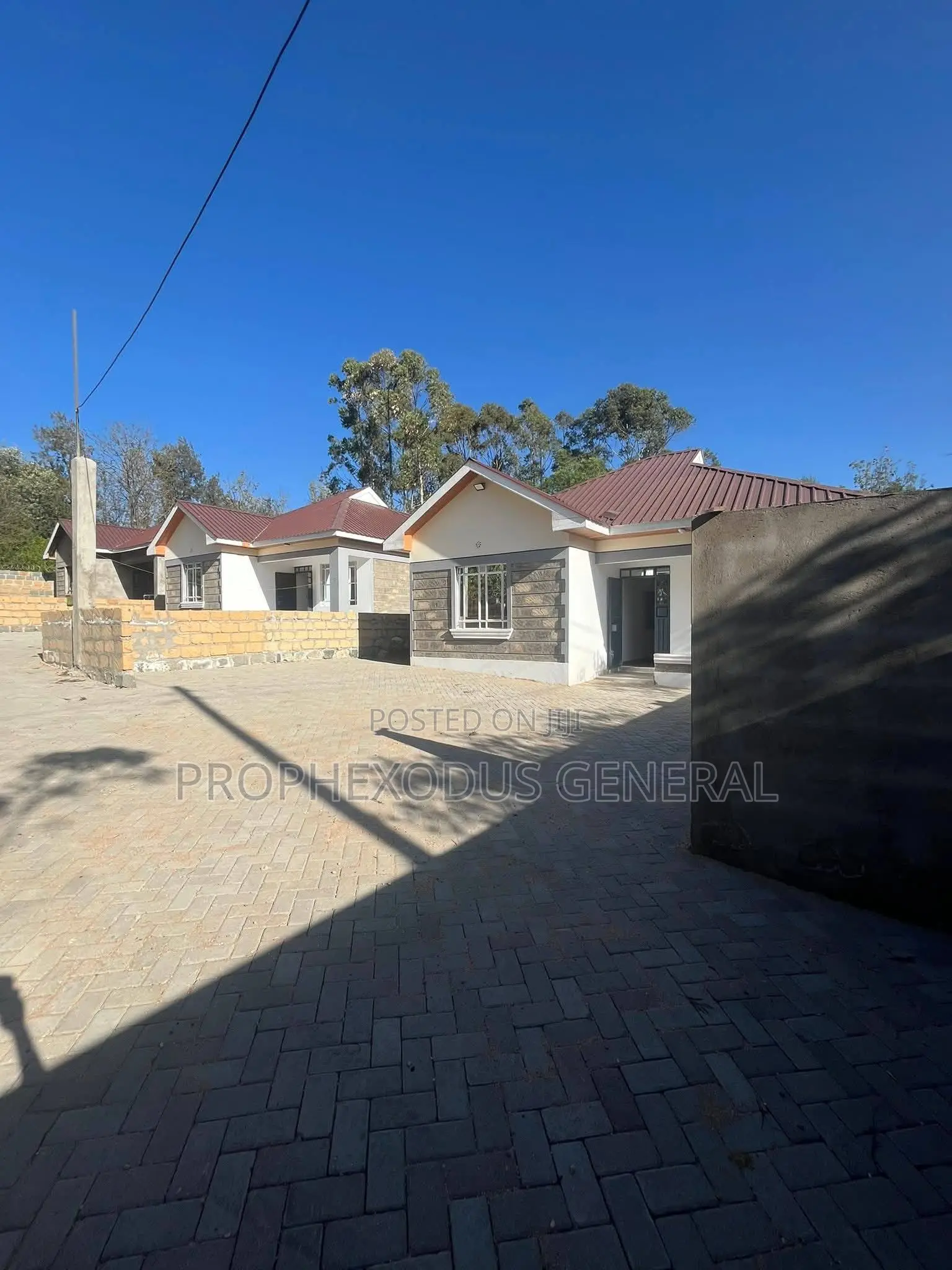 3bdrm Bungalow in Kiserian for sale