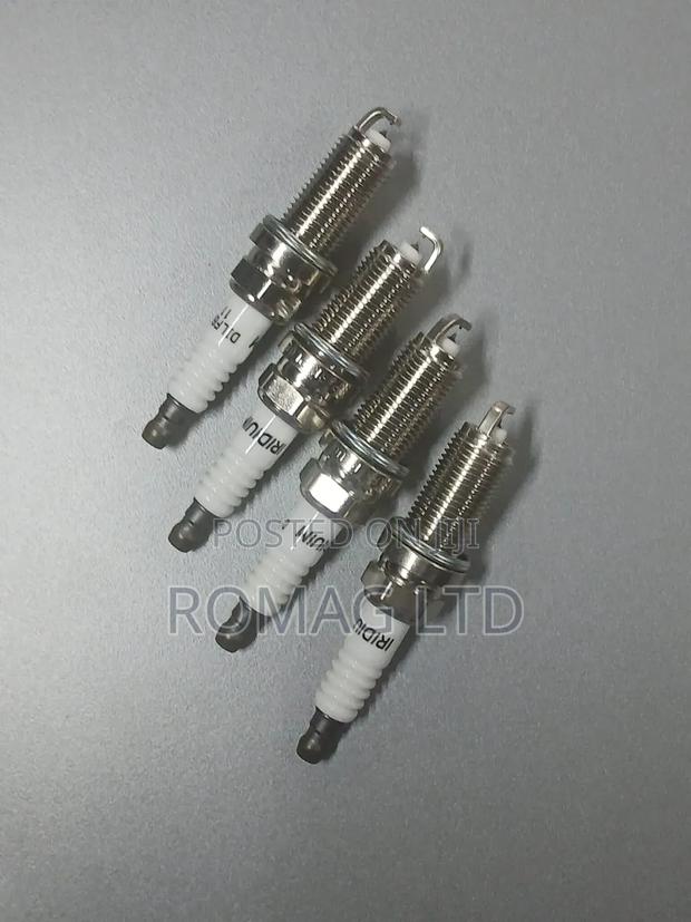 4× Spark Plugs - thumbnail 2