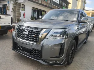 Nissan Patrol 2017 Gray
