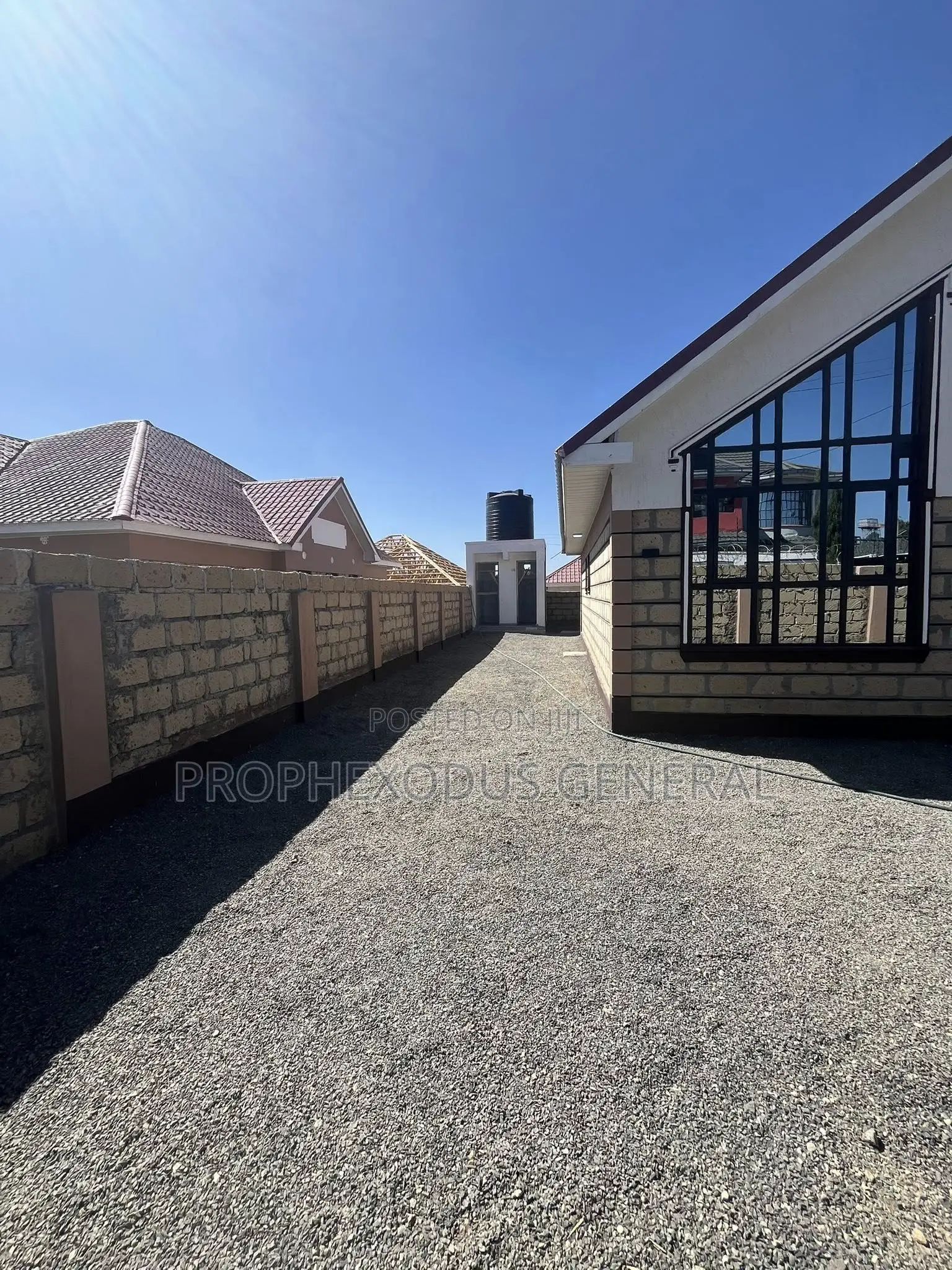 4bdrm Bungalow in Kiserian for sale