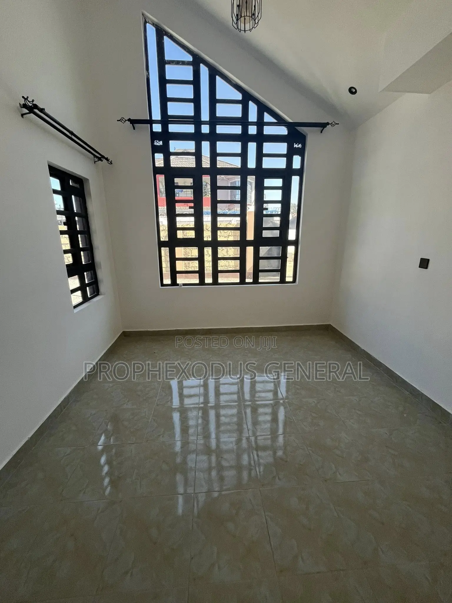 4bdrm Bungalow in Kiserian for sale