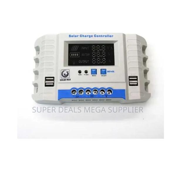 Dual Usb Output 12v/24v 30a PWM Solar Charge Controller