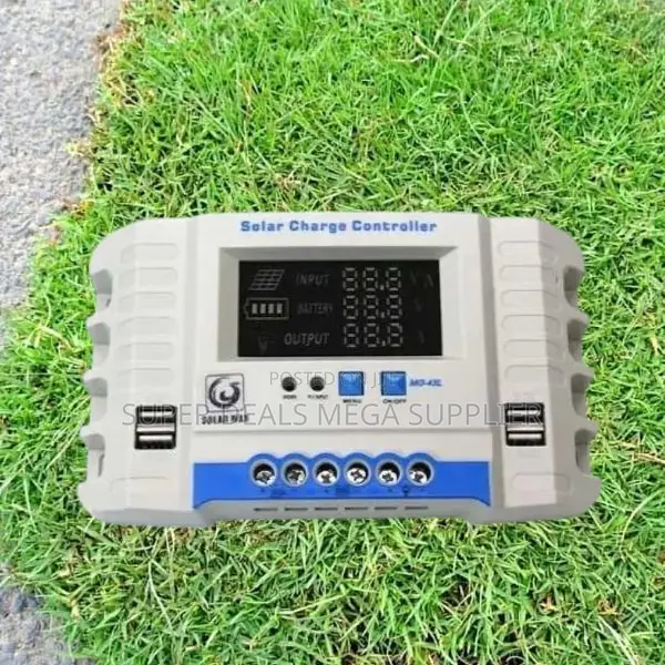 Friendly Interface 12v/24v 30a PWM Solar Charge Controller