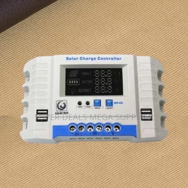 Long Lasting Quality 12v/24v 30a PWM Solar Controller