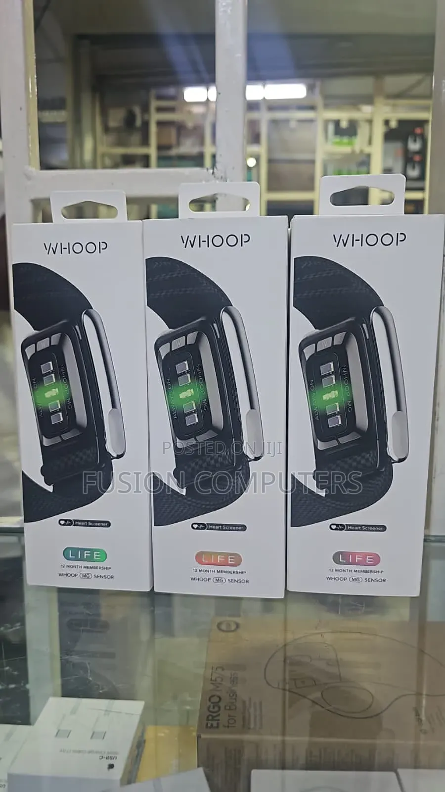 Whoop Life Mg – Advanced Fitness Tracker Heart Screener
