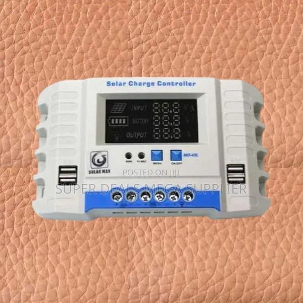 Industrial Micro Controller 12v/24v 30a PWM Solar Unit