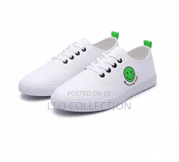 Smiley Sneakers for Ladies - thumbnail 4