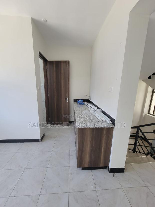 Warehouse for Rent in Syokimau - thumbnail 4
