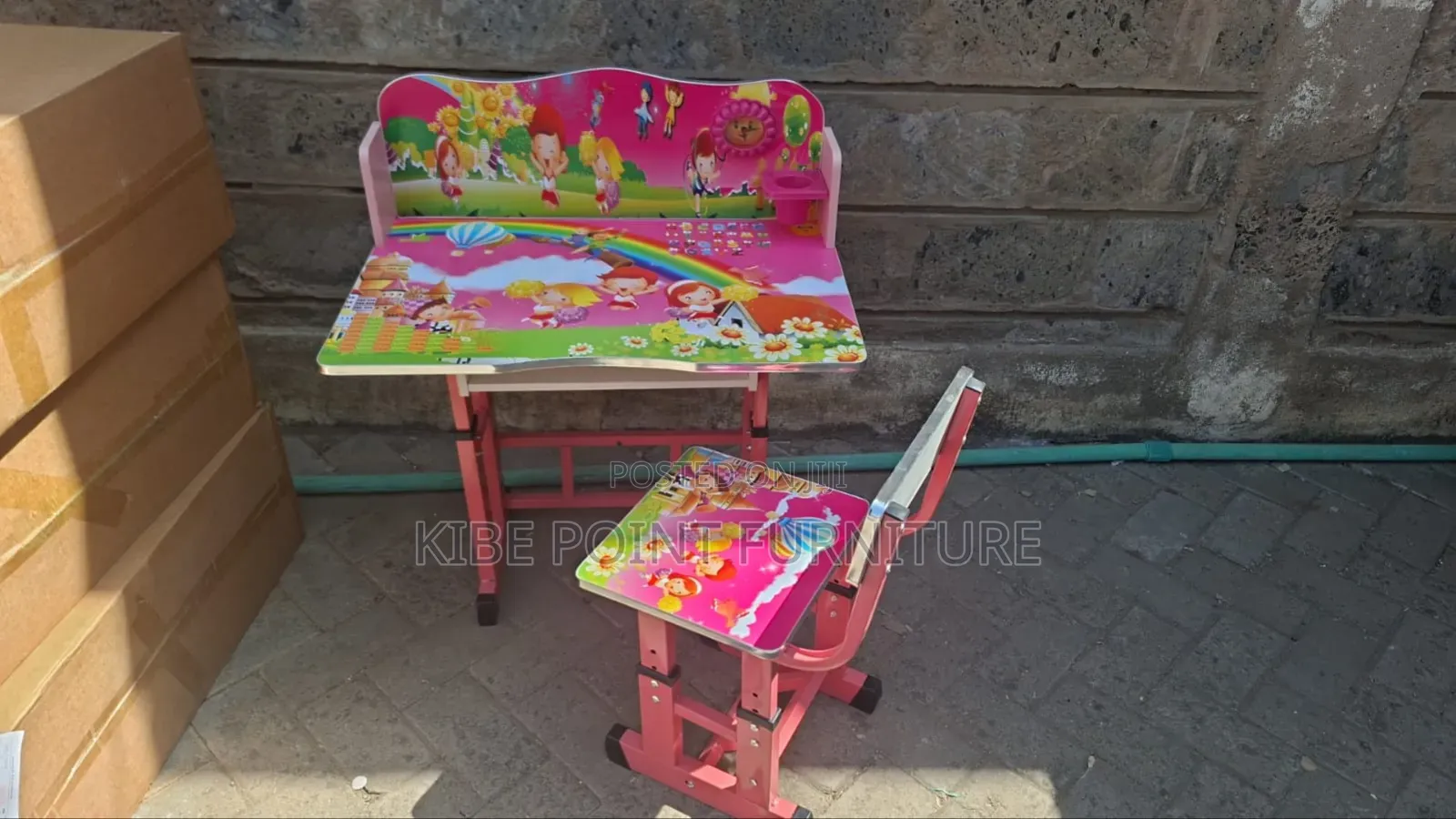 Children Study Table Available