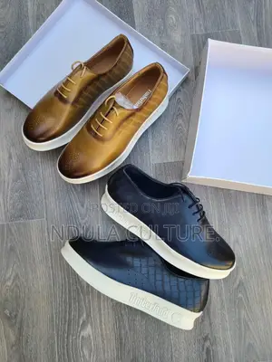 Brogues Casual by Timberland