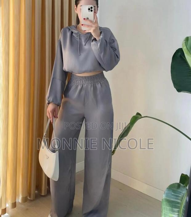 Teenagers Lounge Wear - thumbnail 3