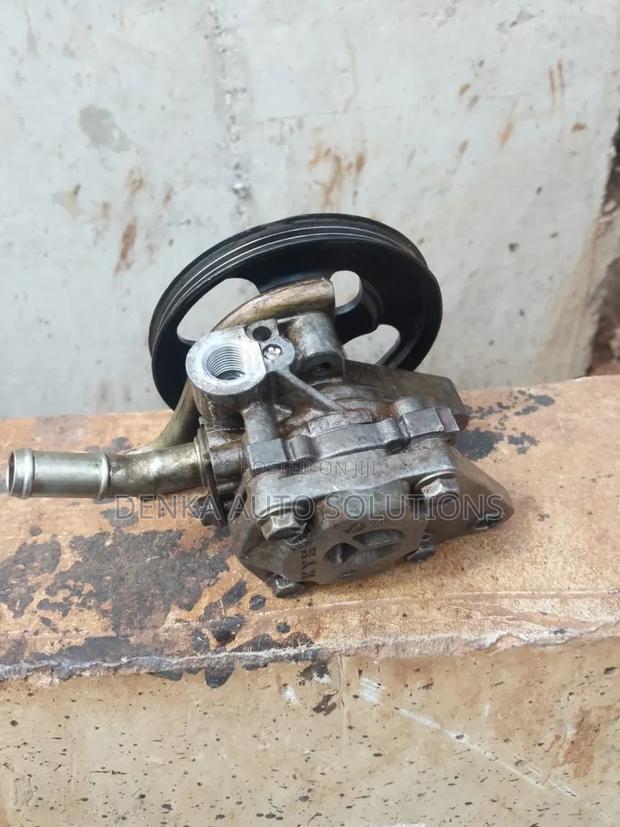Subaru Toyota Steering Pumps - thumbnail 3