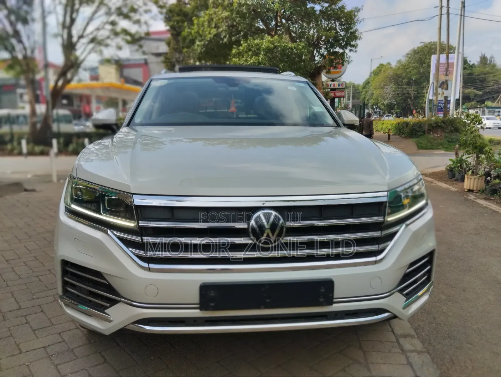 Volkswagen Touareg 2021 Beige