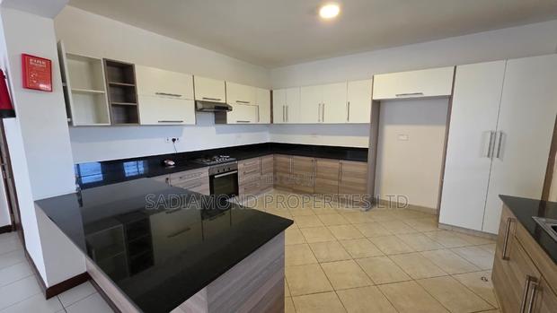 2bdrm Apartment in Westlands for rent