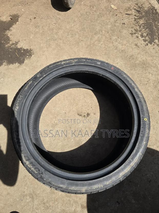 255/35r19  Roadking Tyre - thumbnail 3