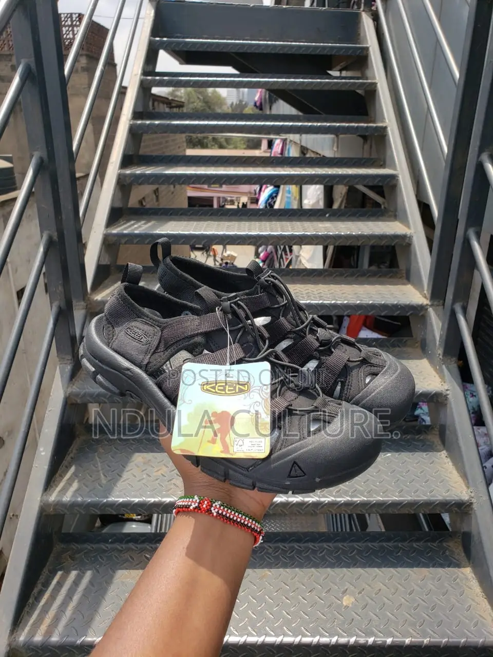 Keen Sandals Leather //Canvas