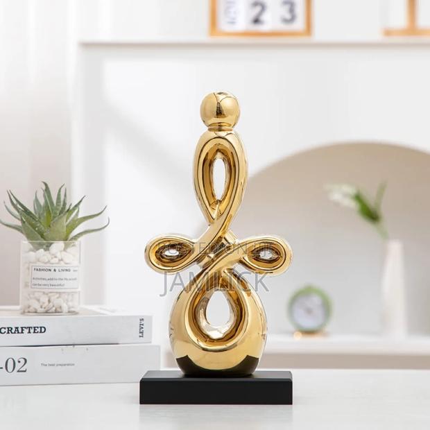 Ceramic Art Statue –Gh