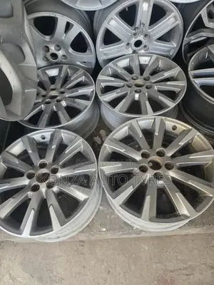 Toyota Rv4 Rims Size 18 Set of 4pcs