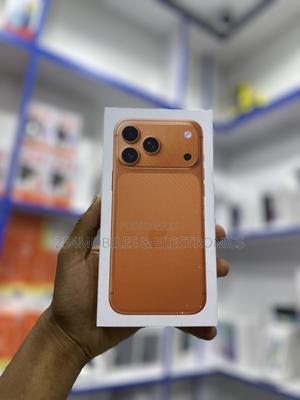 New Apple iPhone 17 Pro 256 GB Orange - main view