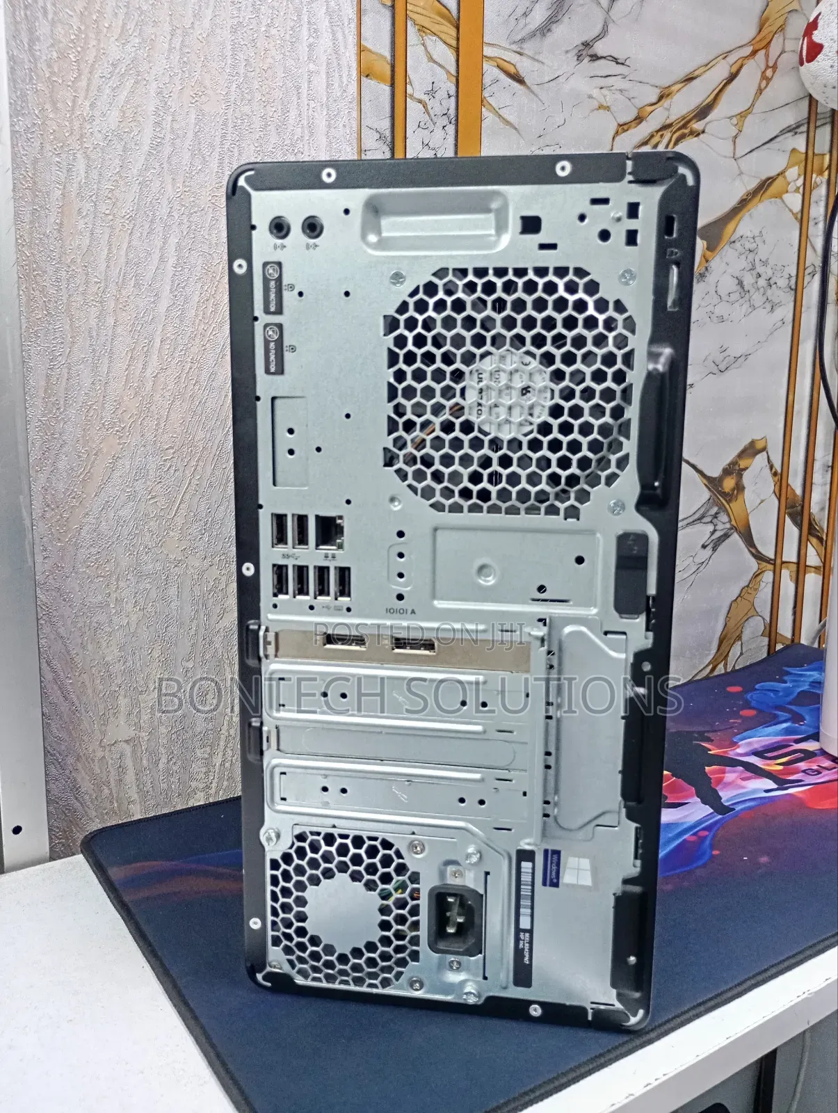 Desktop Computer HP EliteDesk 705 8GB AMD Ryzen 5 SSD 256GB