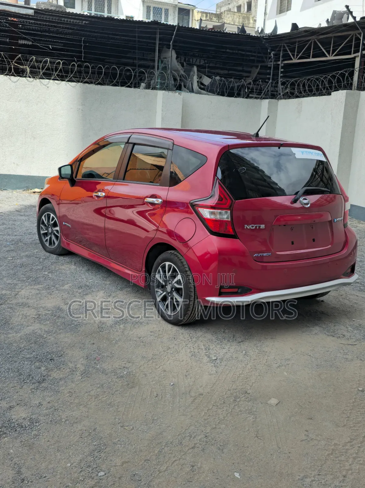 Nissan Note 2019 Red