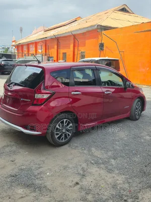 Nissan Note 2019 Red
