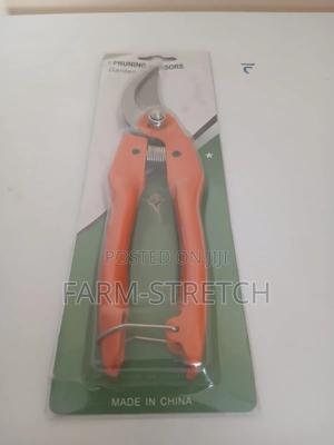 Heavy Duty Pruning Shears - thumbnail 2