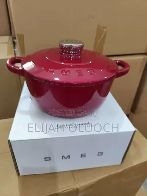 Smeg Casserole Cast Iron
Size: 24cm (4.2l)