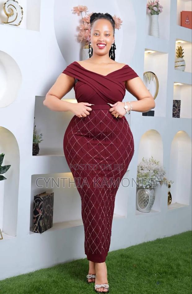 Classy Dress Heavy Material - thumbnail 5