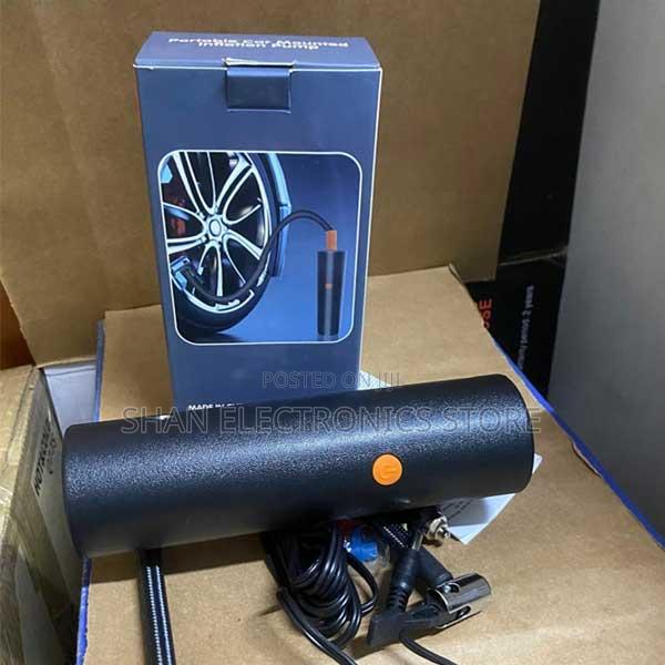 Quickly Inflates Tires Portable High-Pressure Car Air Pump