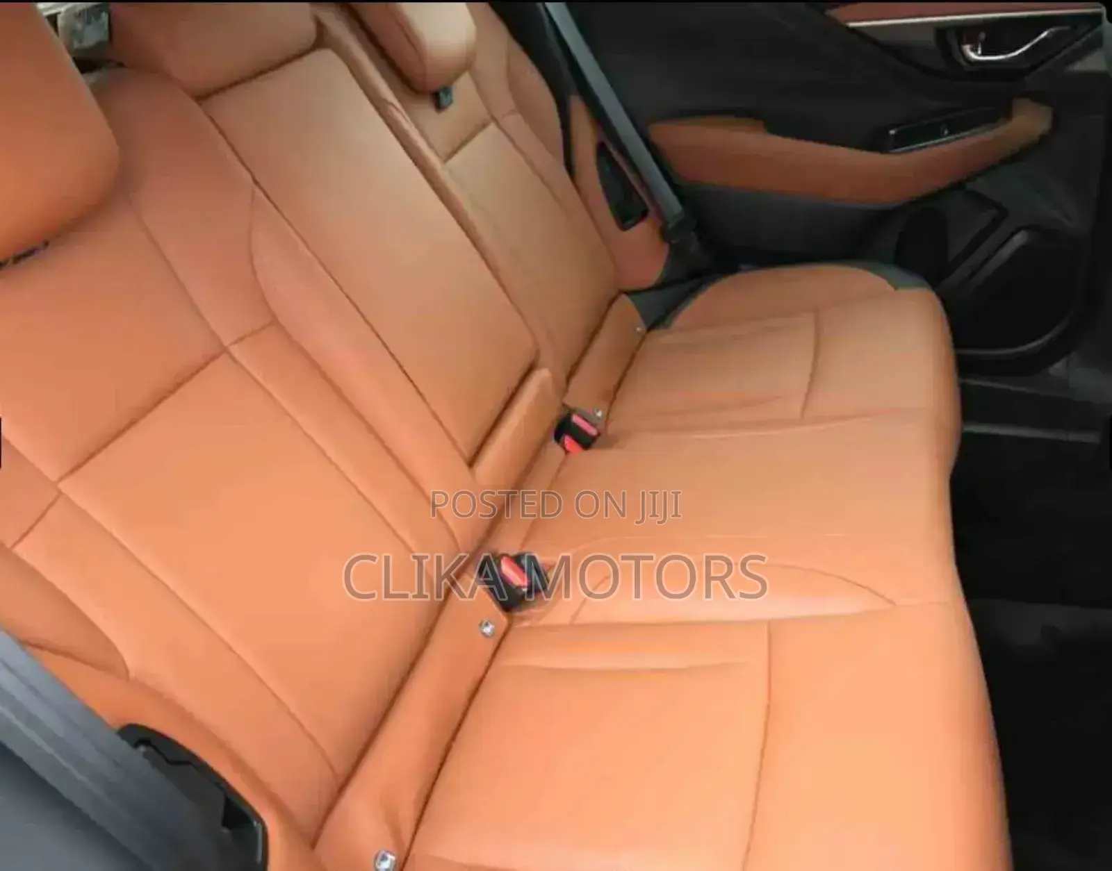 Subaru Outback 2023 Brown