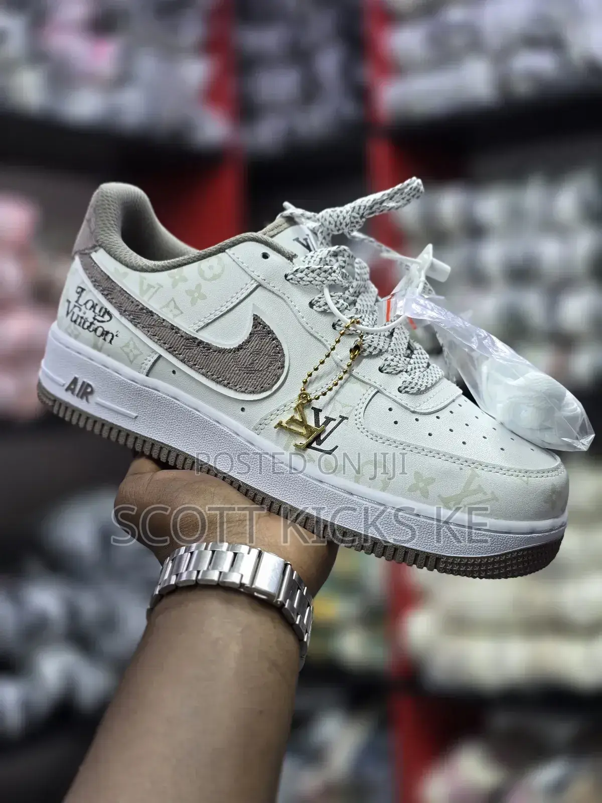 Airforce Luois Vuitton