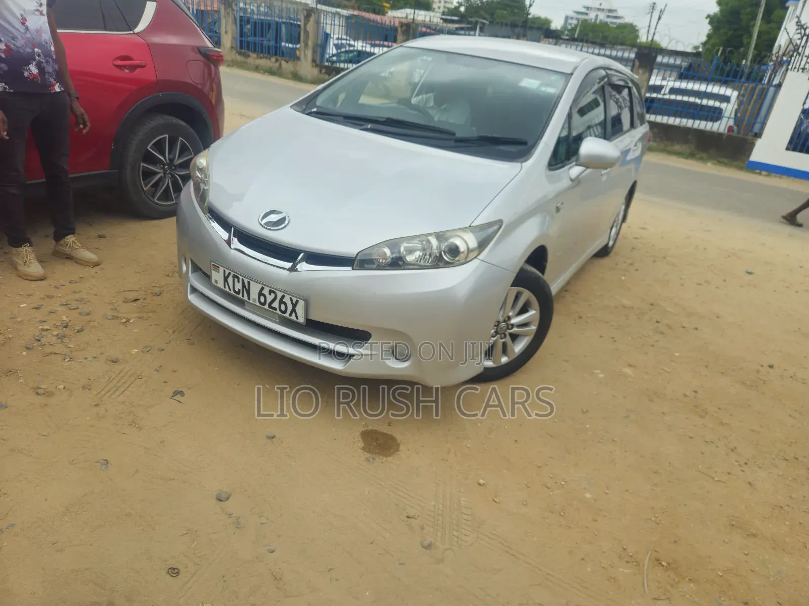 Toyota Wish 2011 Silver