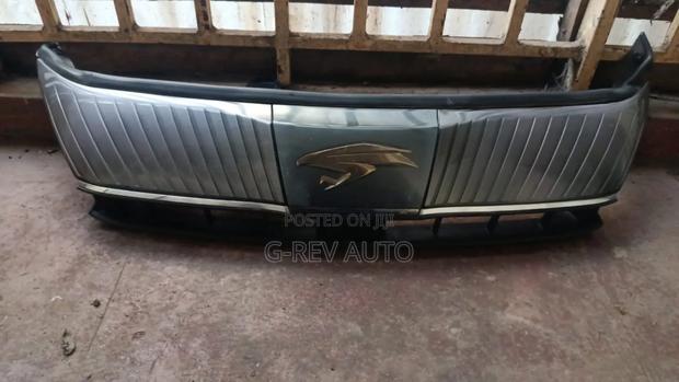Harrier  2018 Front Grill