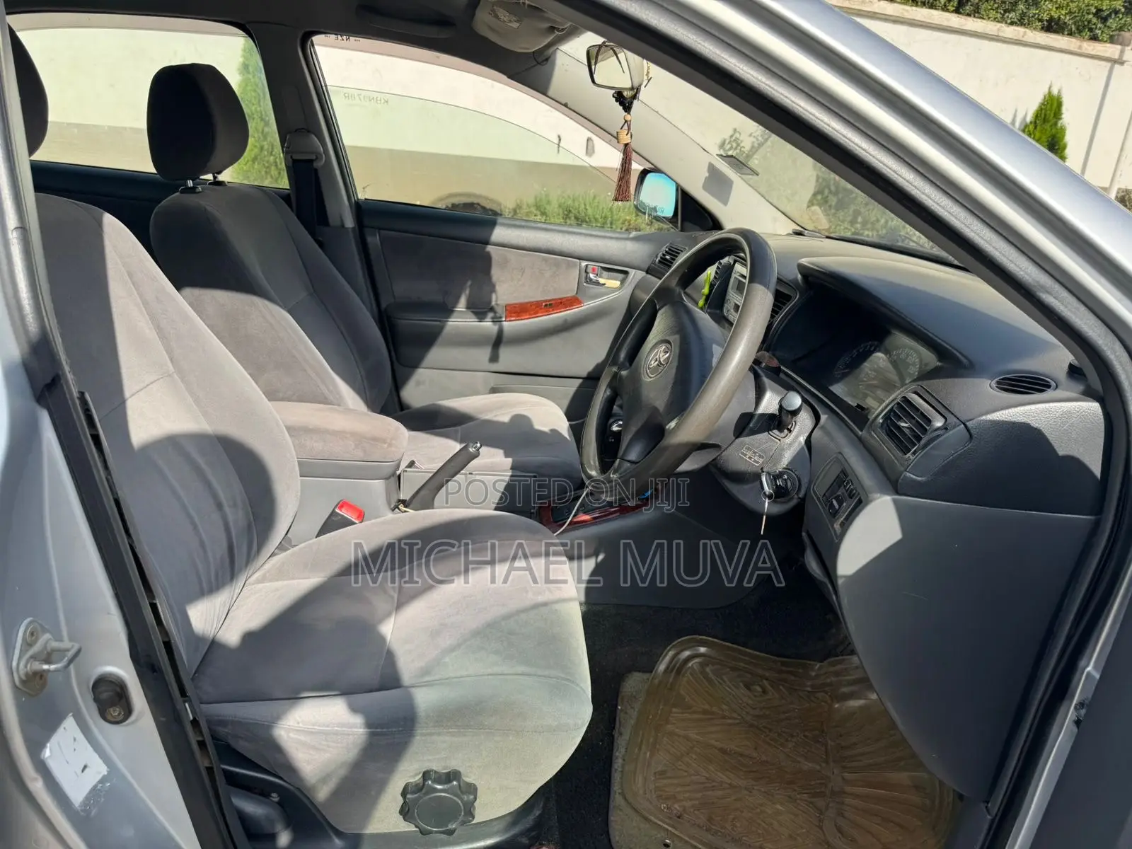 Toyota Corolla 2005 Silver