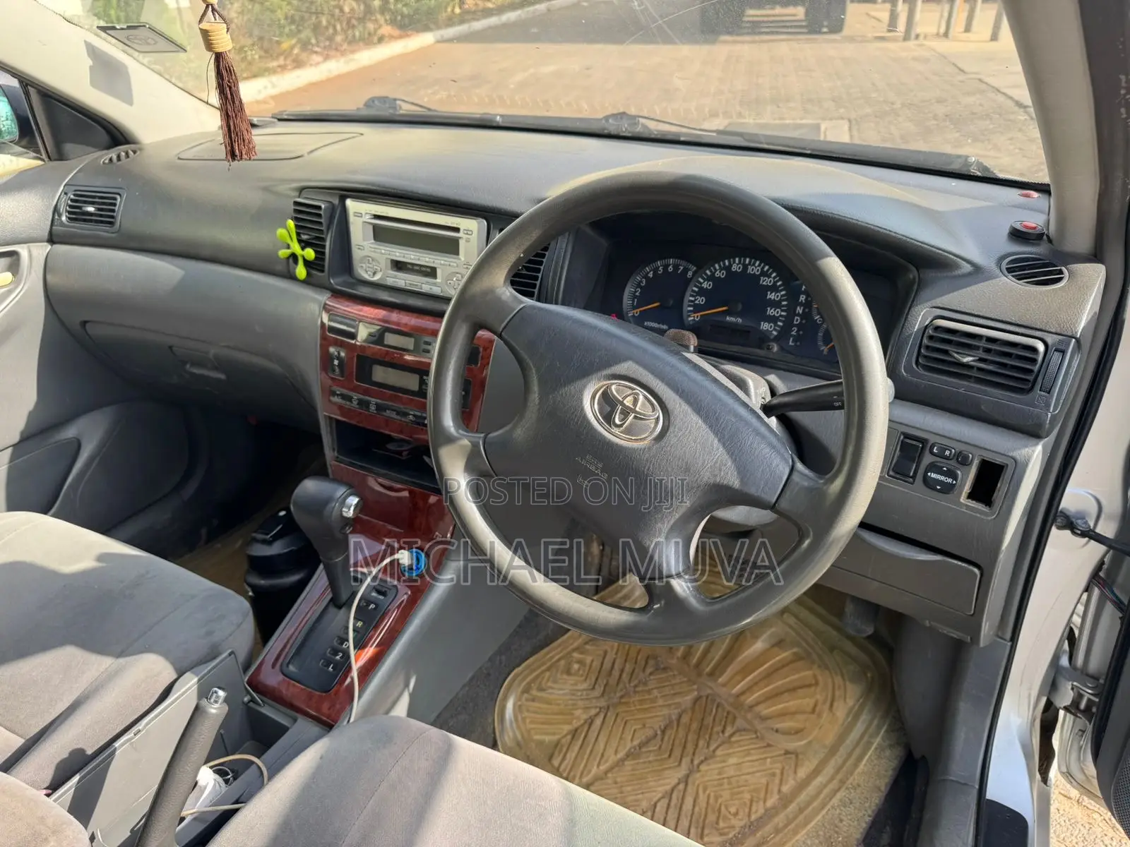 Toyota Corolla 2005 Silver