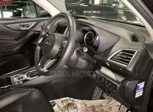 Subaru Forester Premium AWD 2019 Black