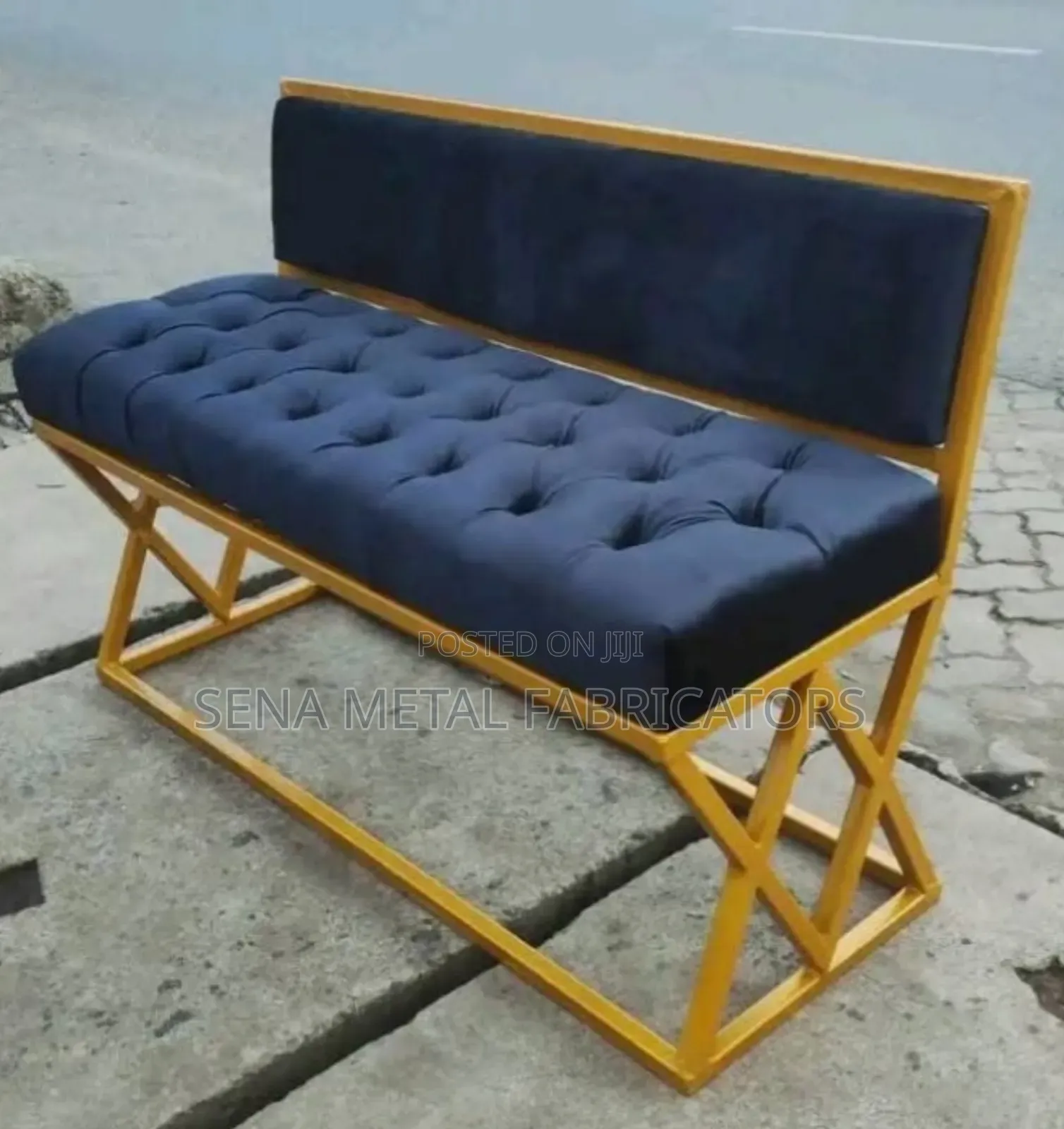 Styling Waiting Bench With Metal Frame.