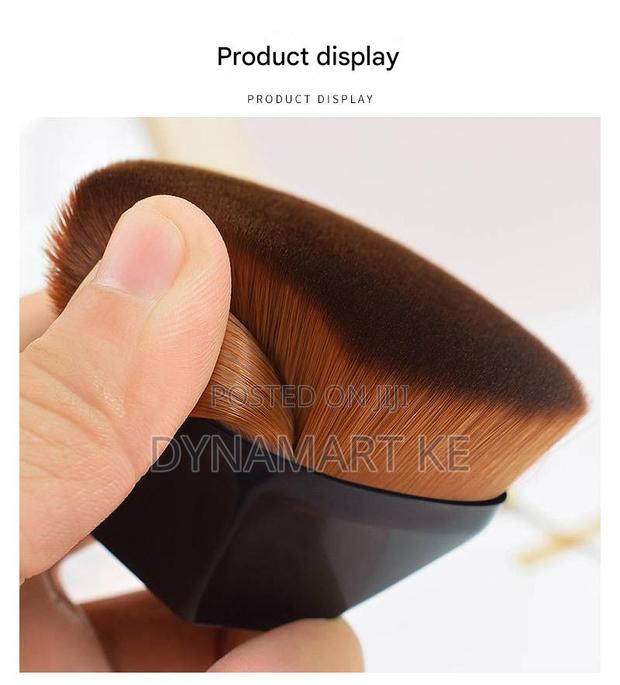 Professional Foundation Brush Kabuki Makeup for Liquid, Cream, Powder - main view