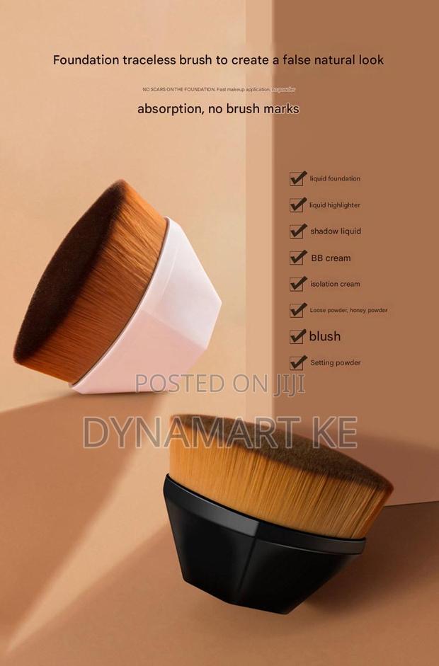 Professional Foundation Brush Kabuki Makeup for Liquid, Cream, Powder - thumbnail 4
