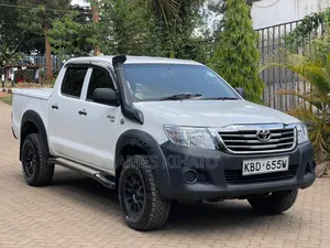 Toyota Hilux 2.5 D-4D Double Cab 2008 White