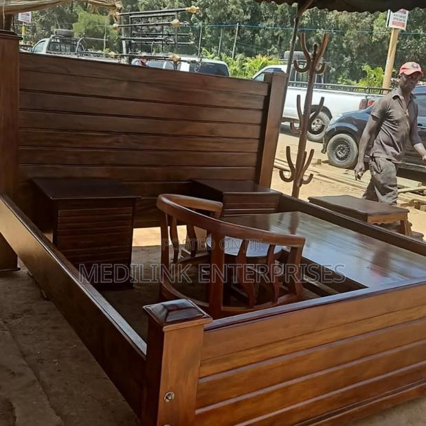 Wooden Mahogany Beds King Sized