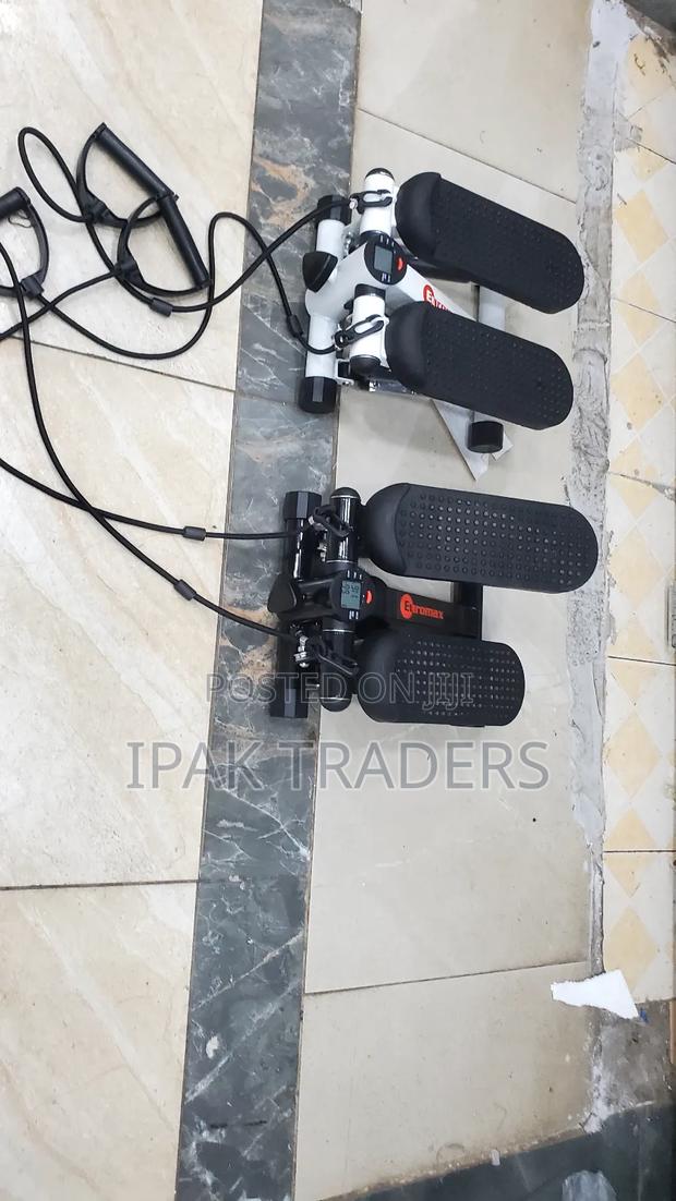 Mini Stepper Available 2 Colors Black White + Full Black - thumbnail 2